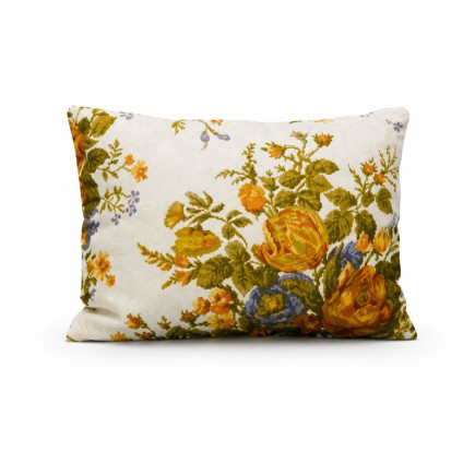 Kussen met klassiek bloemenpatroon – Romantische elegantie voor een sfeervol interieur