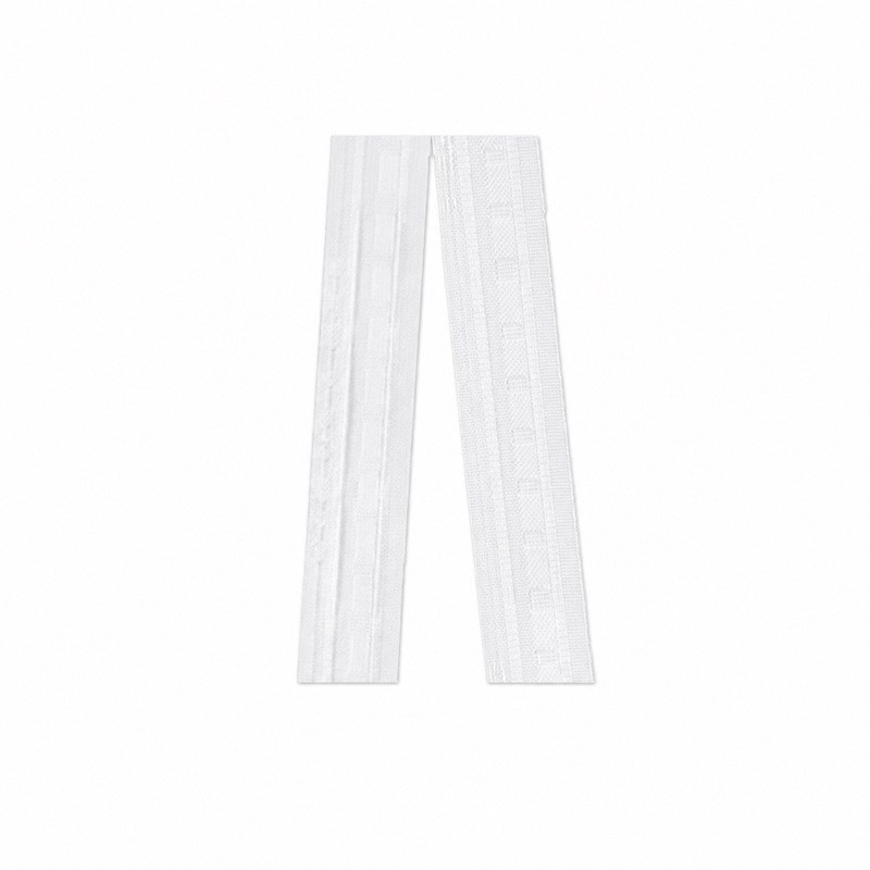 White three-pleat gathering tape – 30 mm wide – 4.50 metres