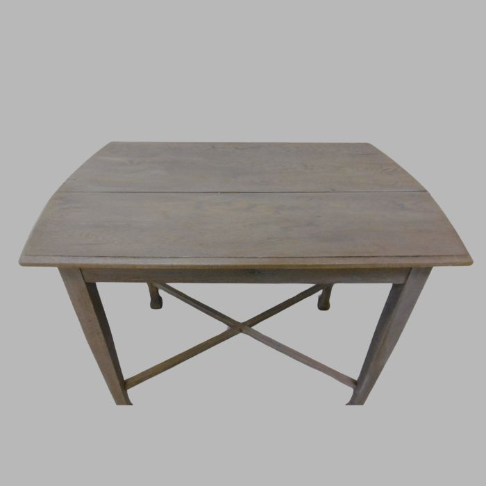Tafel in Decoration Paint White wash