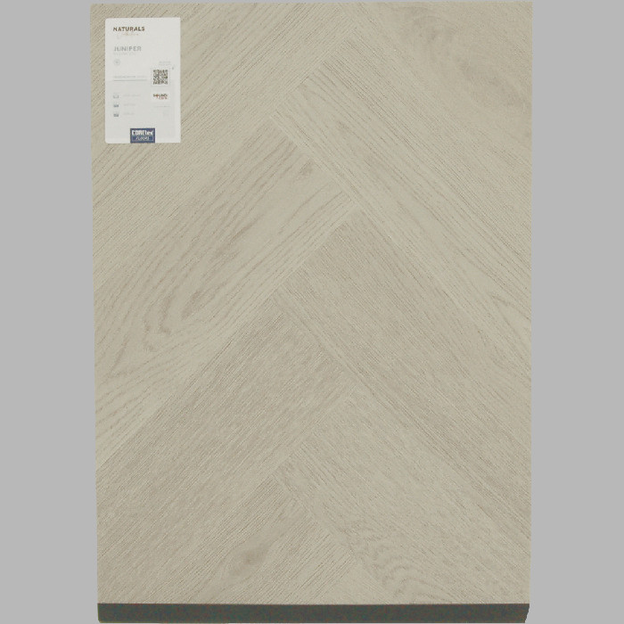 juniper Naturals HBE 50 LVRH 2713 Coretec chevron plancher pvc €81.95 per m2