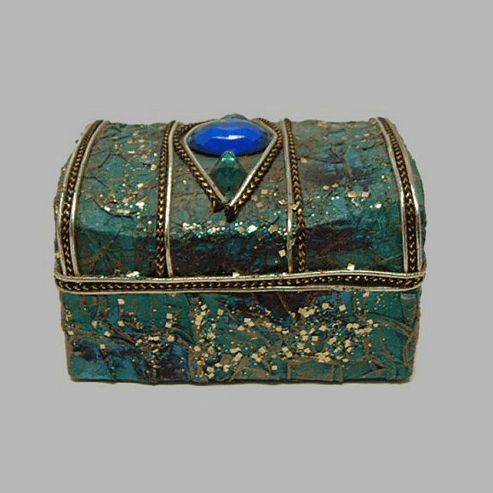 boîte pour décoration, pot-pourri ou biboîte pour décoration ou pot-pourri couleur vert 10x7cm H 6cm