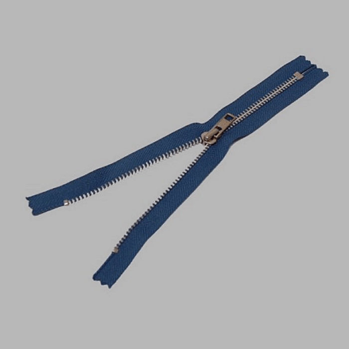 zipper color blue length 20 cm metal