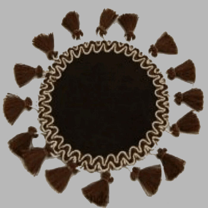 nappe décorative avec gland Couleur brun 16 cm