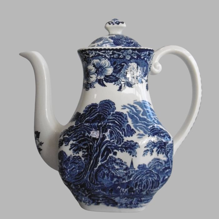 Vintage Teapot with Blue Countryside Scene - Timeless Elegance in Ceramic